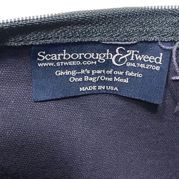 Guggenheim Scarborough & Tweed  Navy Blue Canvas Duffle Weekender Bag - Picture 9 of 9